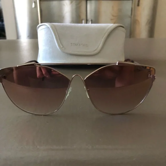 Tom Ford JACQUELYN-02 TF 56333G shiny gold/light brown  display picture 2